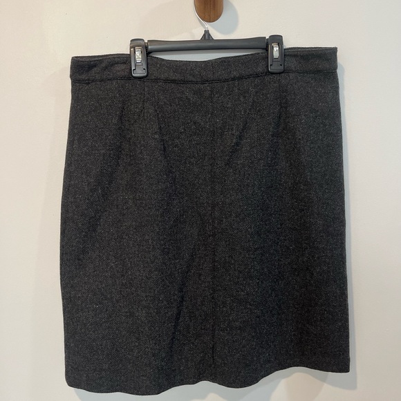 Charcoal Dark Gray Wool Skirt Size 12 - Picture 2 of 4